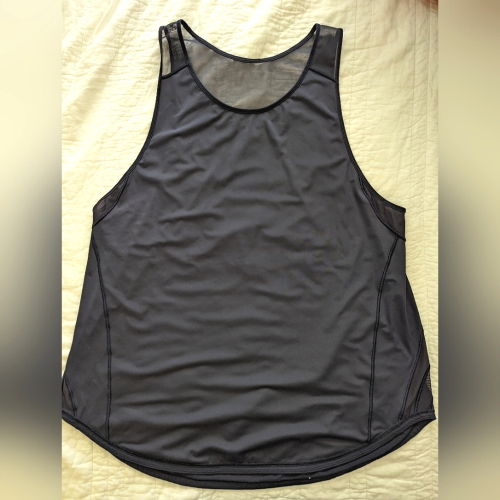 Lululemon navy Sculpt Tank II size 12 large